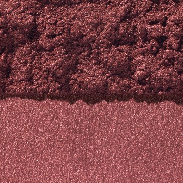 Ronaflux&#174; Foxy Red red, 5-50&#160;&#956;m particle size distribution