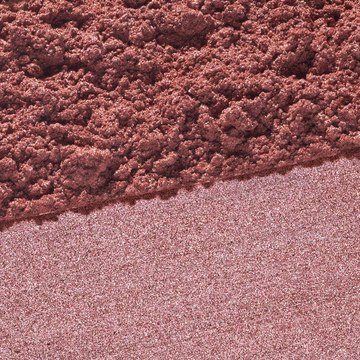 Colorona® Ochre masstone, red, 10-60 μm particle size distribution