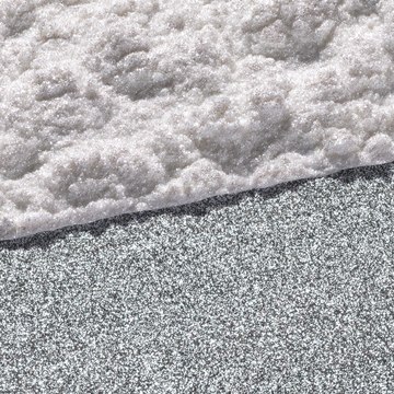 Ronastar&#174; Frozen Jewel masstone, silver, 20-200&#160;&#956;m particle size distribution