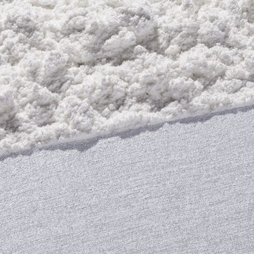 Timiron&#174; Glam Silver masstone, silver, 5-40&#160;&#956;m particle size distribution, COSMOS