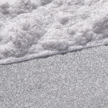 Ronastar&#174; Noble Sparks masstone, silver, 20-200&#160;&#956;m particle size distribution